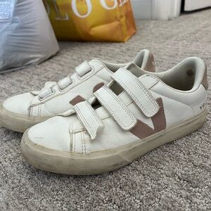 Veja Velcro sneakers
